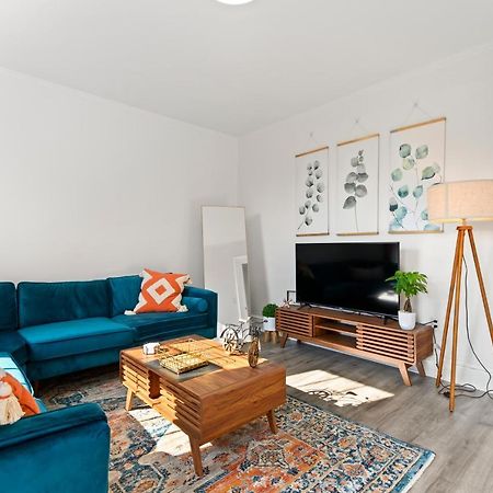 Orange Oasis In The Heart Of East Rock With Free Parking Near Dt And Yale Apartman New Haven Kültér fotó